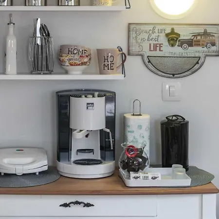 Mango & Tango Old Town Apartment