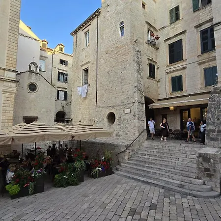 Mango & Tango Old Town Dubrovnik